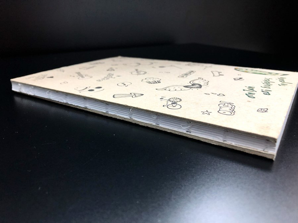 Book binding with visible seam for Frulite Notebook